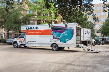 U-Haul 26 Foot Moving Truck