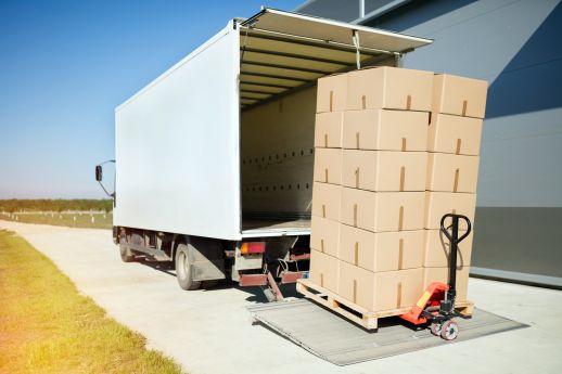 What is Standard Dock Height For Box Trucks?